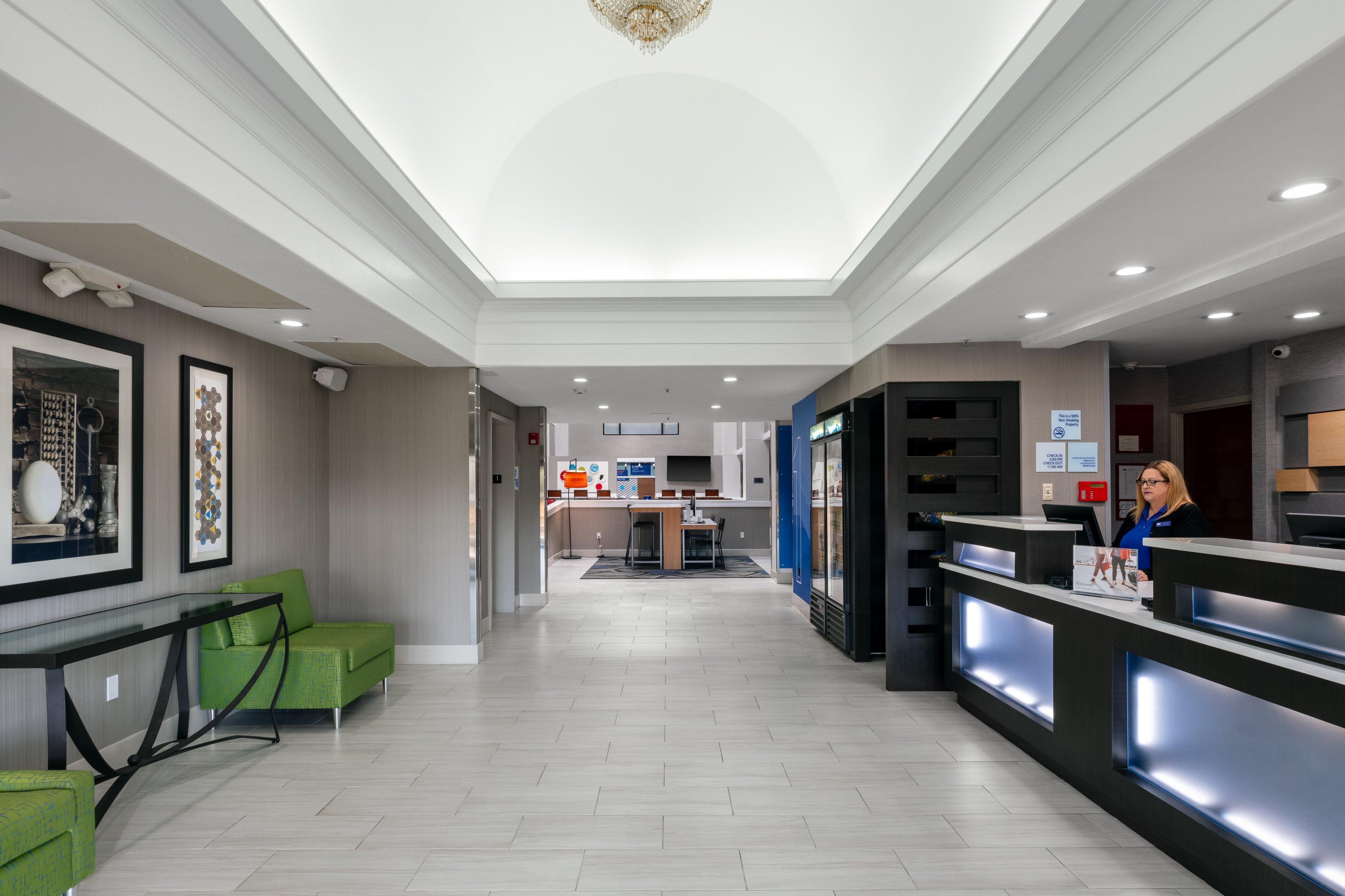 Holiday Inn Express & Suites Milton East I-10 By Ihg Esterno foto