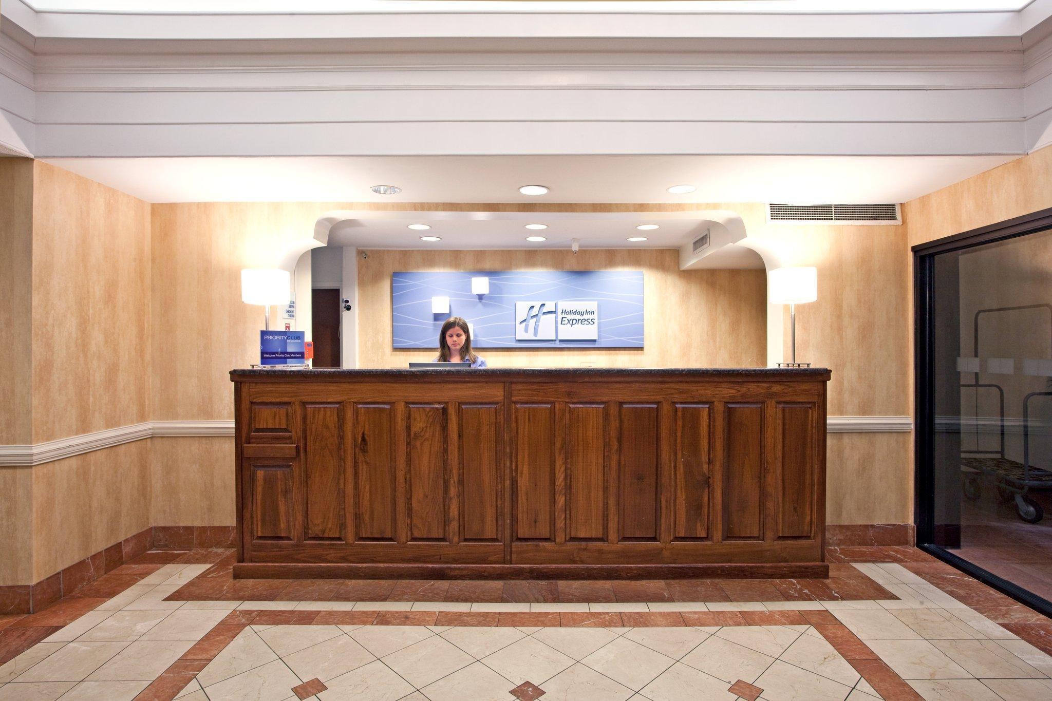 Holiday Inn Express & Suites Milton East I-10 By Ihg Esterno foto