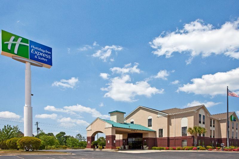 Holiday Inn Express & Suites Milton East I-10, An Ihg Hotel Esterno foto